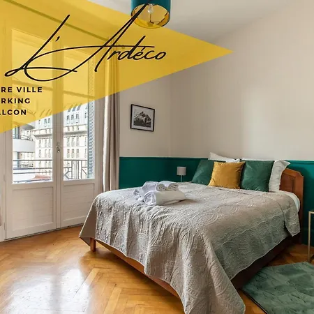 Apartman *lardeco* Central & Parking *