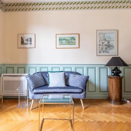 Apartman *lardeco* Central & Parking *
